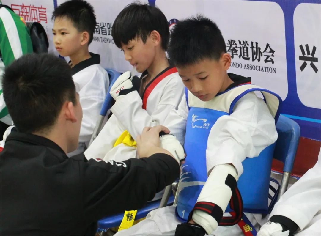 【奔跑吧·少年】2023年“大满贯电子护具杯”粤桂琼跆拳道公开赛暨广西大众跆拳道锦标赛圆满闭幕(图67) 29.jpg