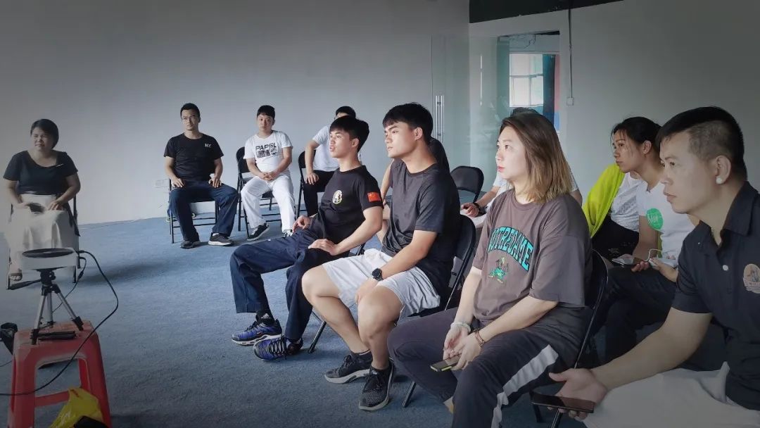 公益培训|广西跆拳道协会公益下基层系列(教学)巡回活动-钦州站圆满完成(图2) 2.jpg