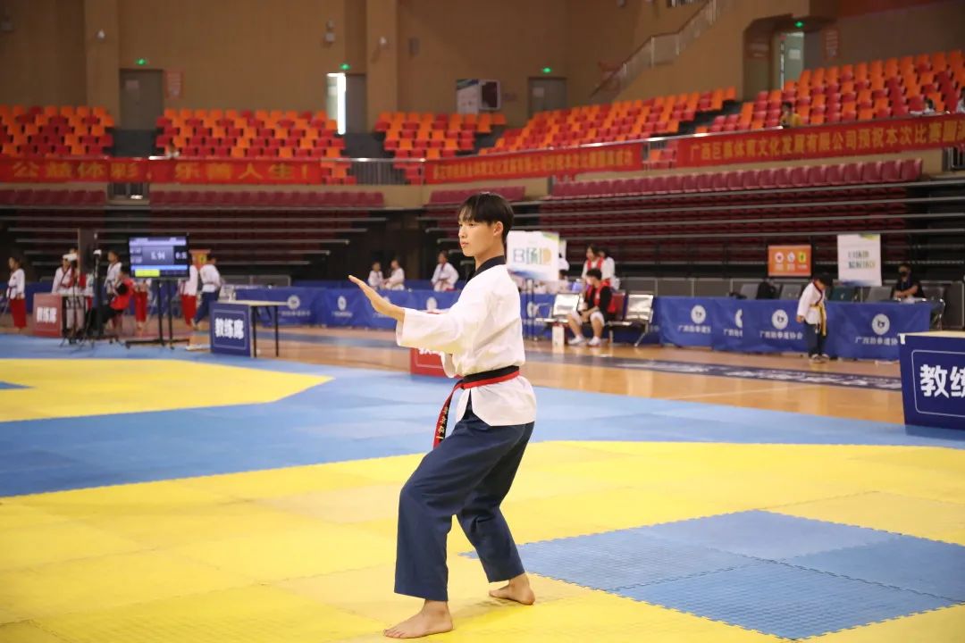 2021年“大满贯电子护具杯”广西大众跆拳道锦标赛圆满落幕(图27) 21.jpg