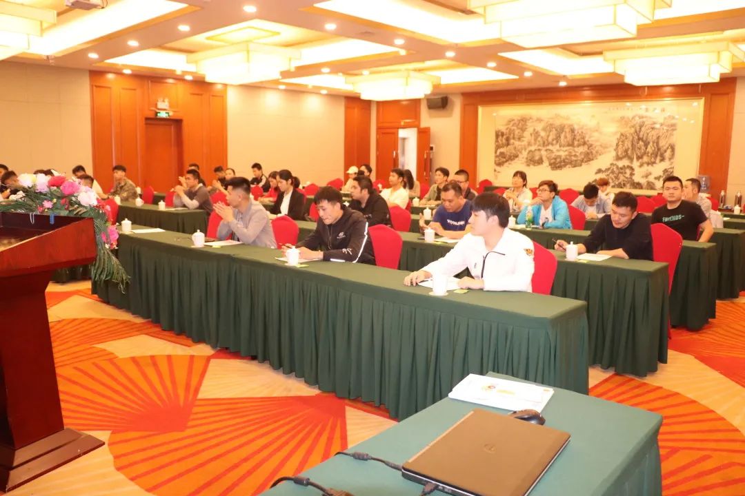 市跆协会议动态|玉林市跆拳道运动协会第一届第三次会员代表大会暨2021年玉林市行业研讨会议顺利召开(图4) 市跆协会议动态|玉林市跆拳道运动协会第一届第三次会员代表大会暨2021年玉林市行业研讨会议顺利召开(图4)