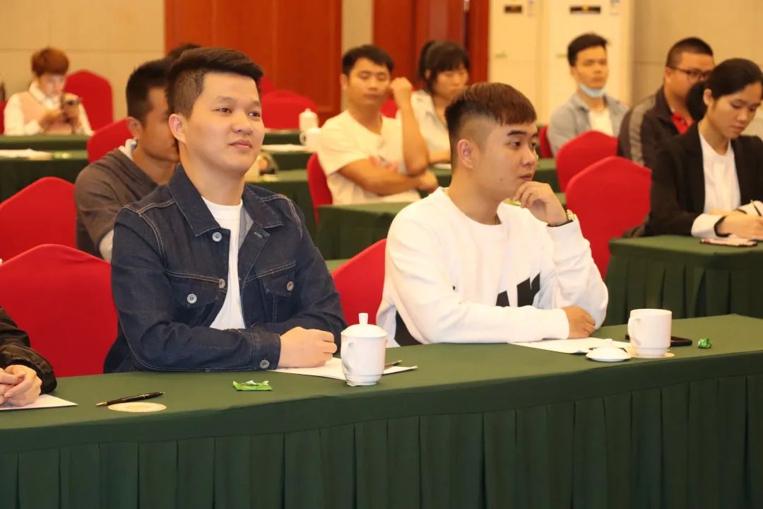 市跆协会议动态|玉林市跆拳道运动协会第一届第三次会员代表大会暨2021年玉林市行业研讨会议顺利召开(图13)