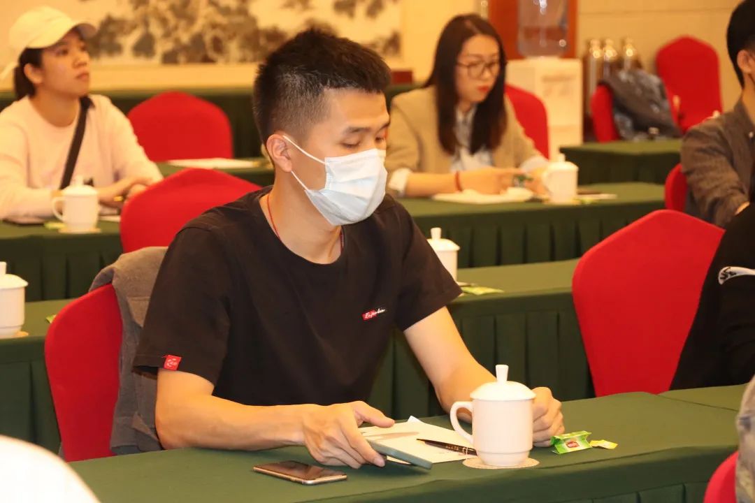市跆协会议动态|玉林市跆拳道运动协会第一届第三次会员代表大会暨2021年玉林市行业研讨会议顺利召开(图20)