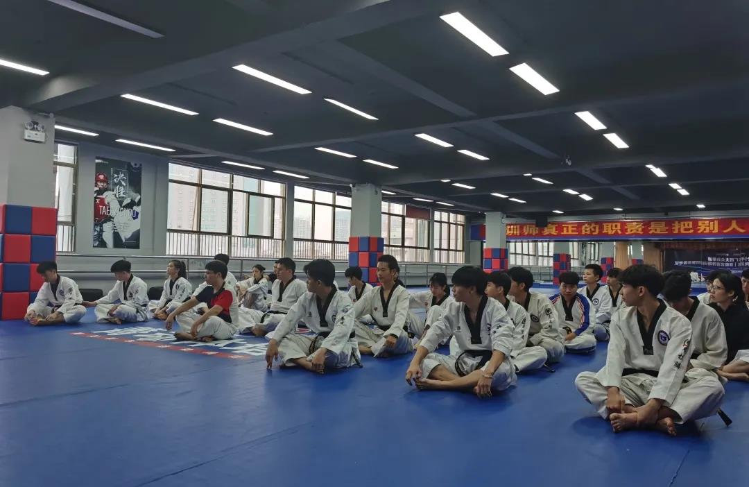 人才培养|2021年广西大众跆拳道中级教练员、一级裁判员、晋级官晋升培训班暨晋段考试圆满完成(图7)