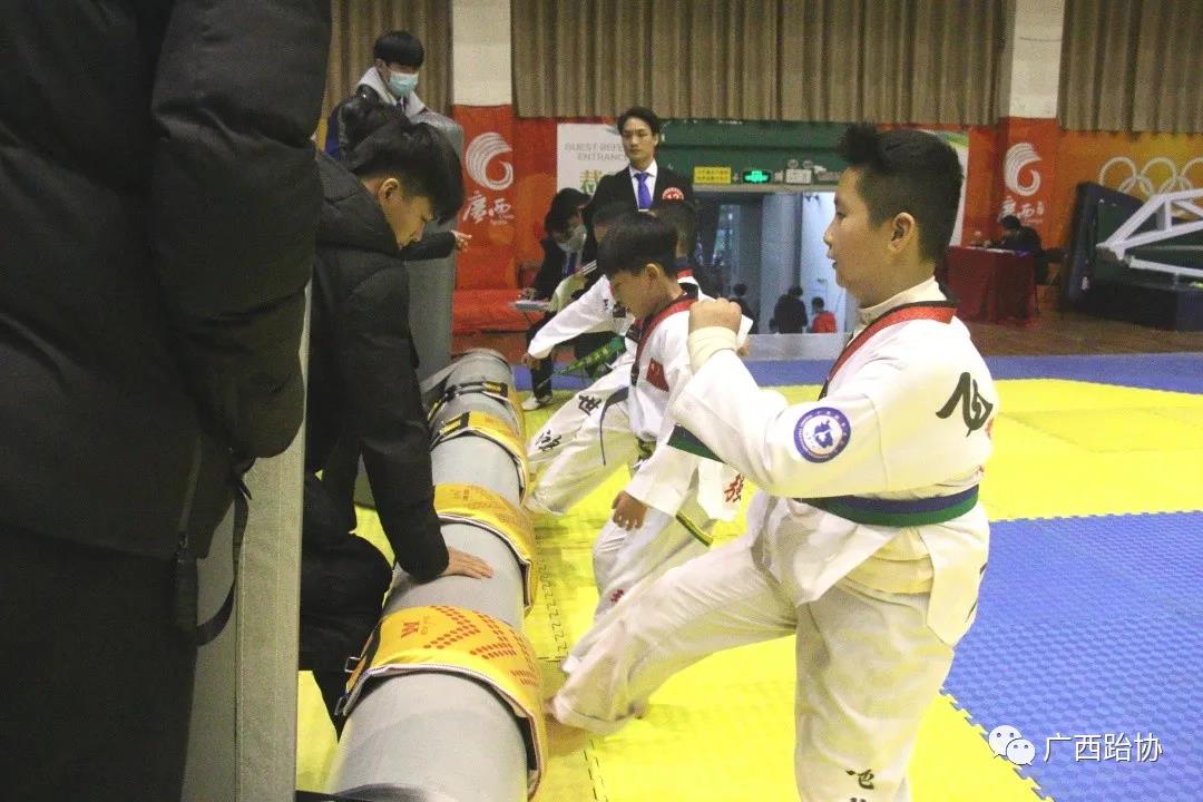 第六届中国-东盟国际少儿文化艺术节2020年“大满贯电子护具杯”跆拳道公开赛圆满落幕(图15)