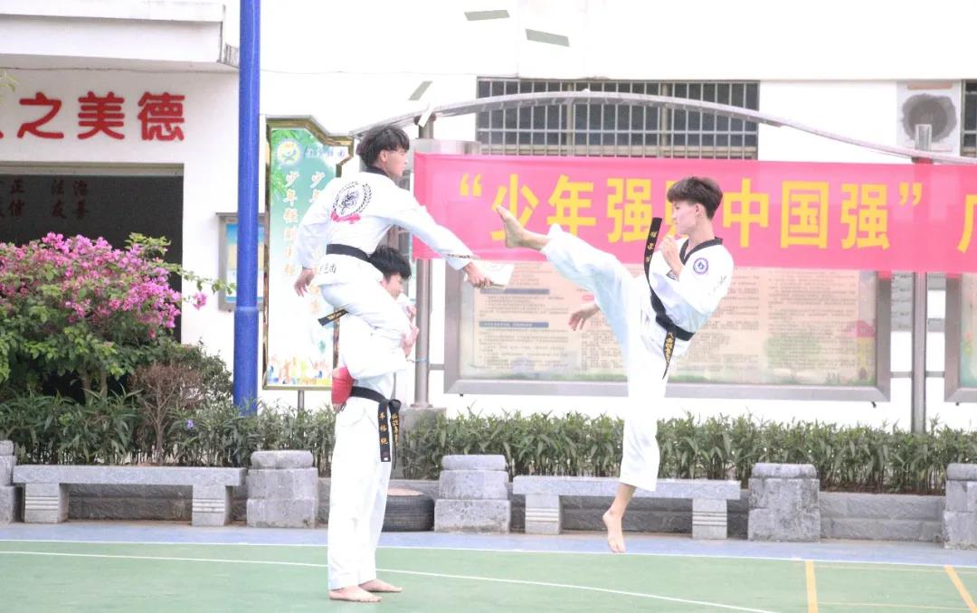 少年强则中国强|2020年广西跆拳道协会公益进校园推广活动第一站圆满完成(图10)